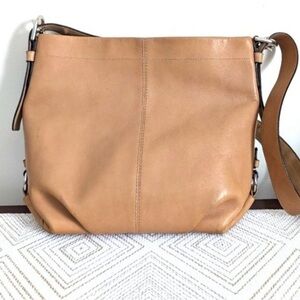 Coach vintage Tan Leather F15064 shoulder bag